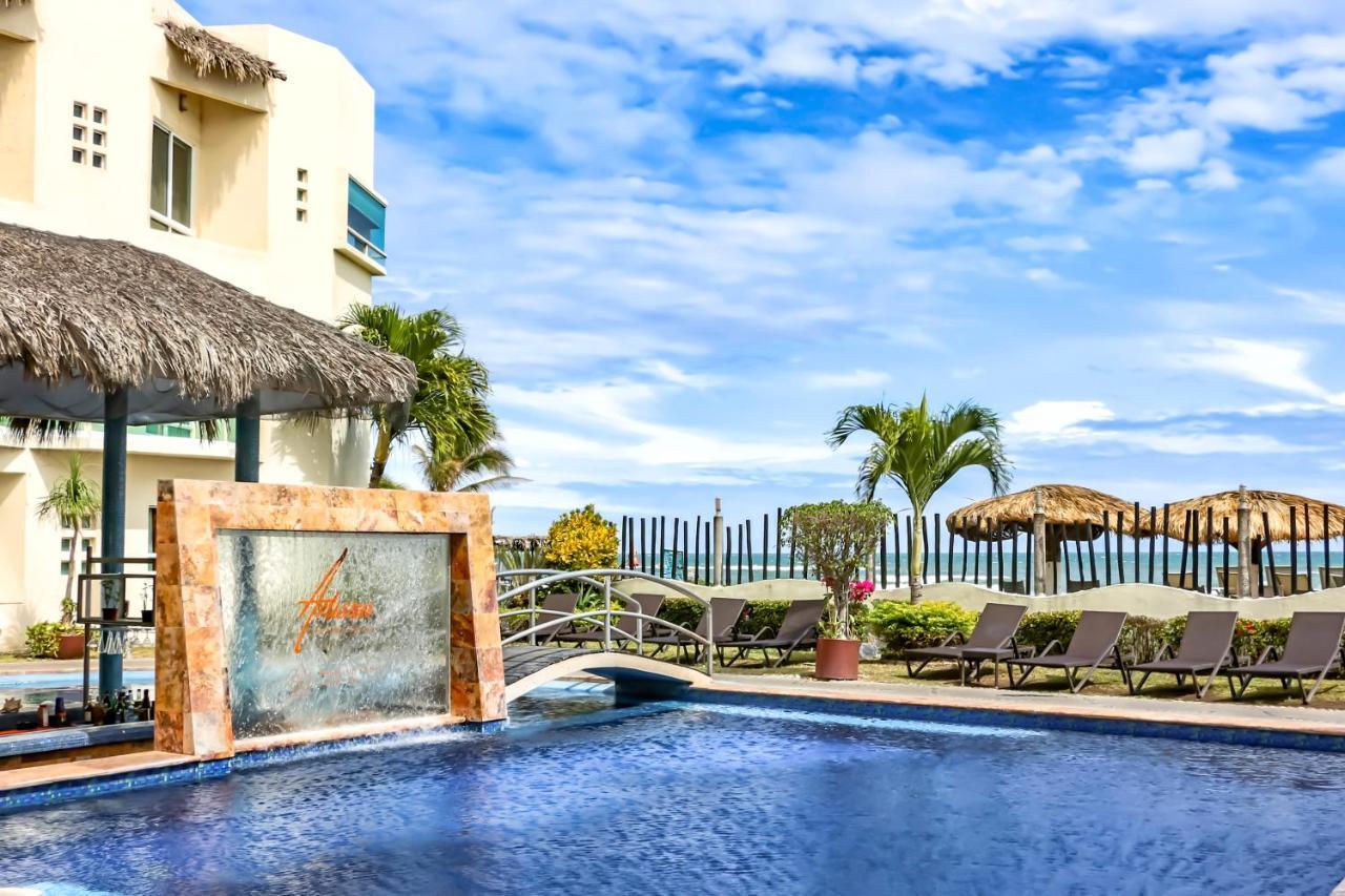 Artisan Playa Esmeralda Family Beach Hotel Playa Chachalacas Exteriör bild